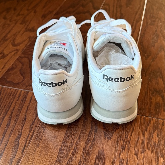 Reebok White Leather Sneakers - Picture 4 of 6